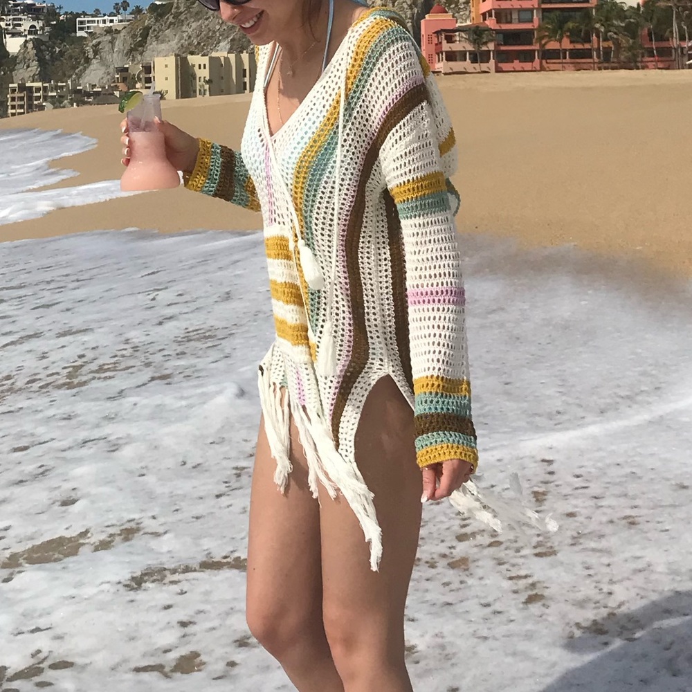 Forever 21 hooded swimsuit coverup